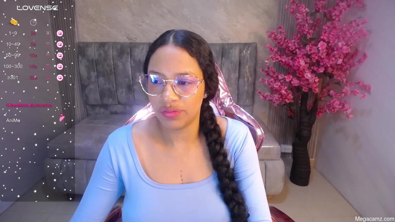Zhara_rose_sub