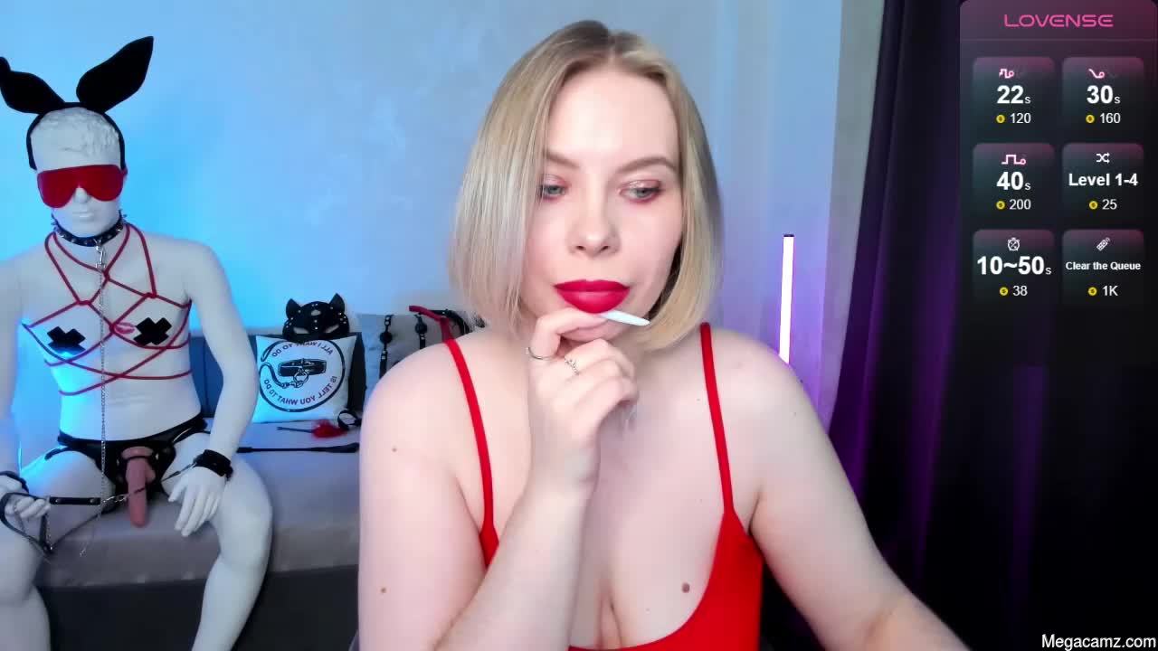 Anna_maxwell