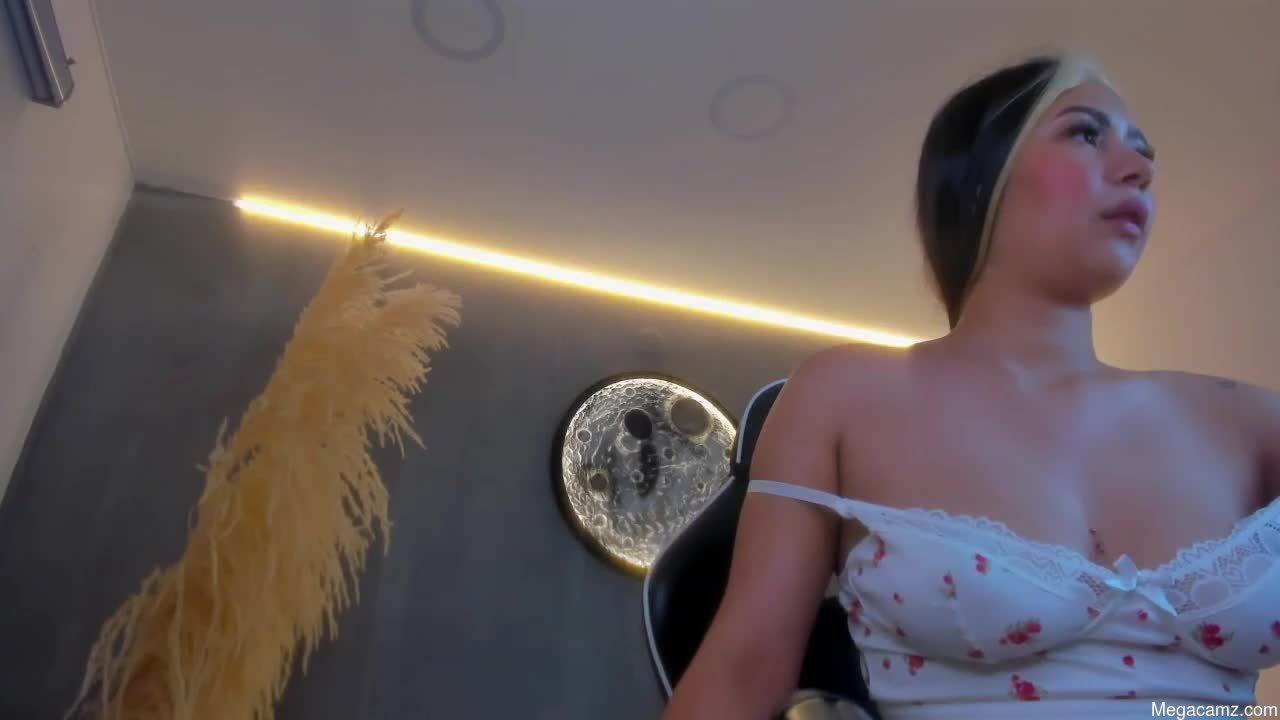 Megan_rossee_