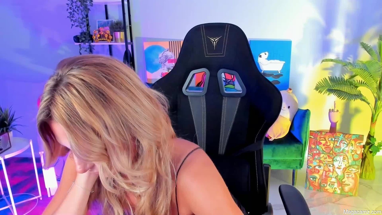 Sarahholly