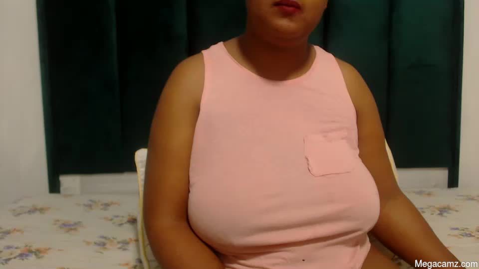 Sexybustyxx