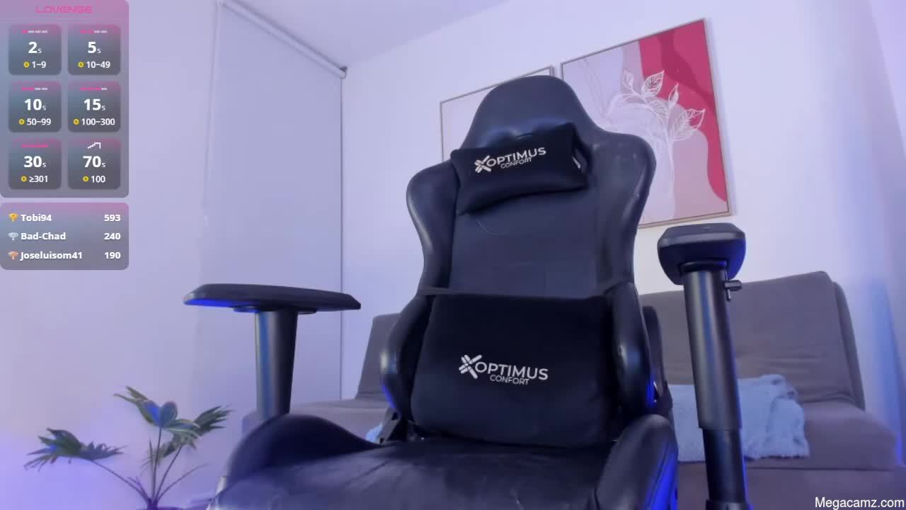 Sofia_jones2