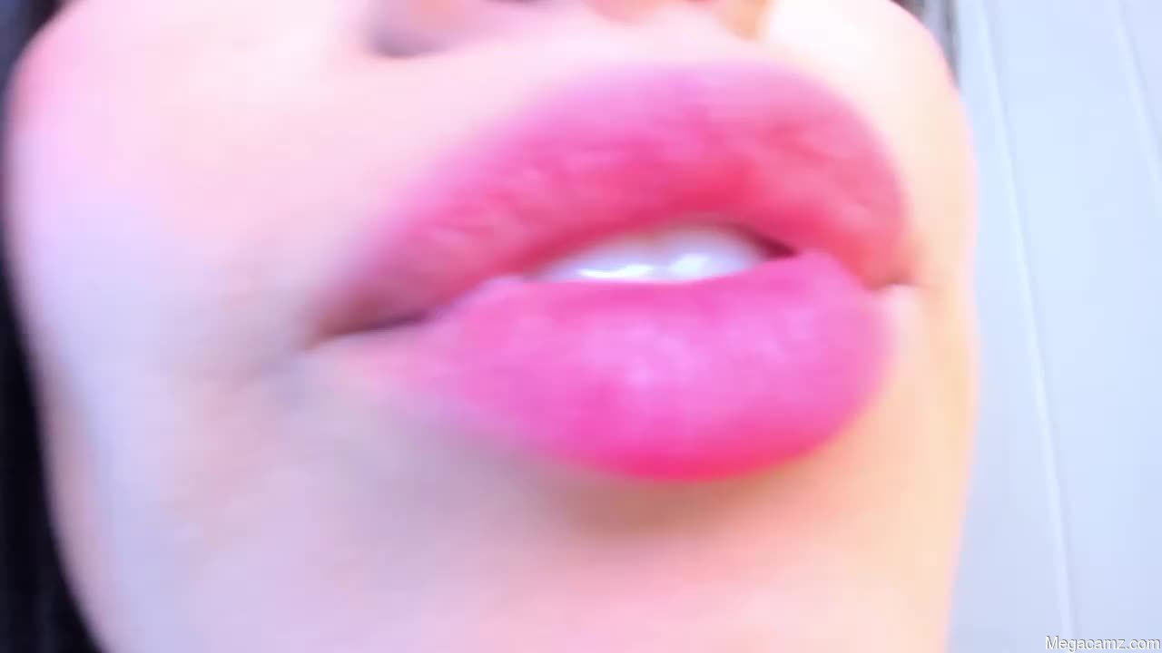 Dominique_21x