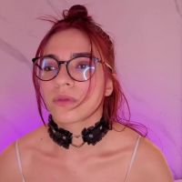 Scarleth_red_