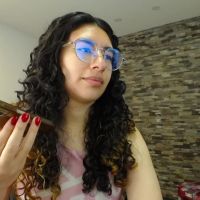 Kitty_curly