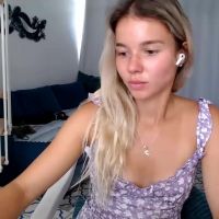Molly_bell