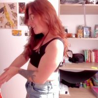 Linda_giggle