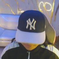 Valeri_harpers4