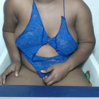 Hottyjuzzi4