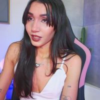 Ivyy_pierce
