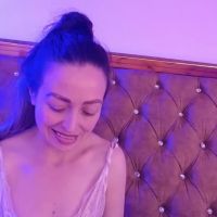 Alison_35