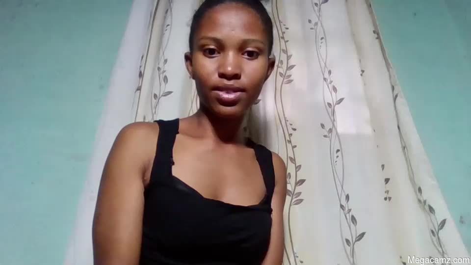 Nathalie004