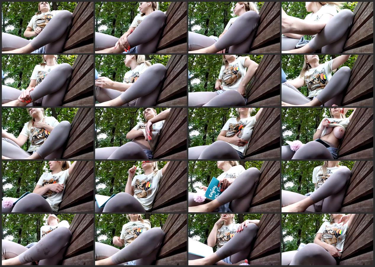 BondGirl013_2021-08-11_15-42-25_460.mp4.jpg