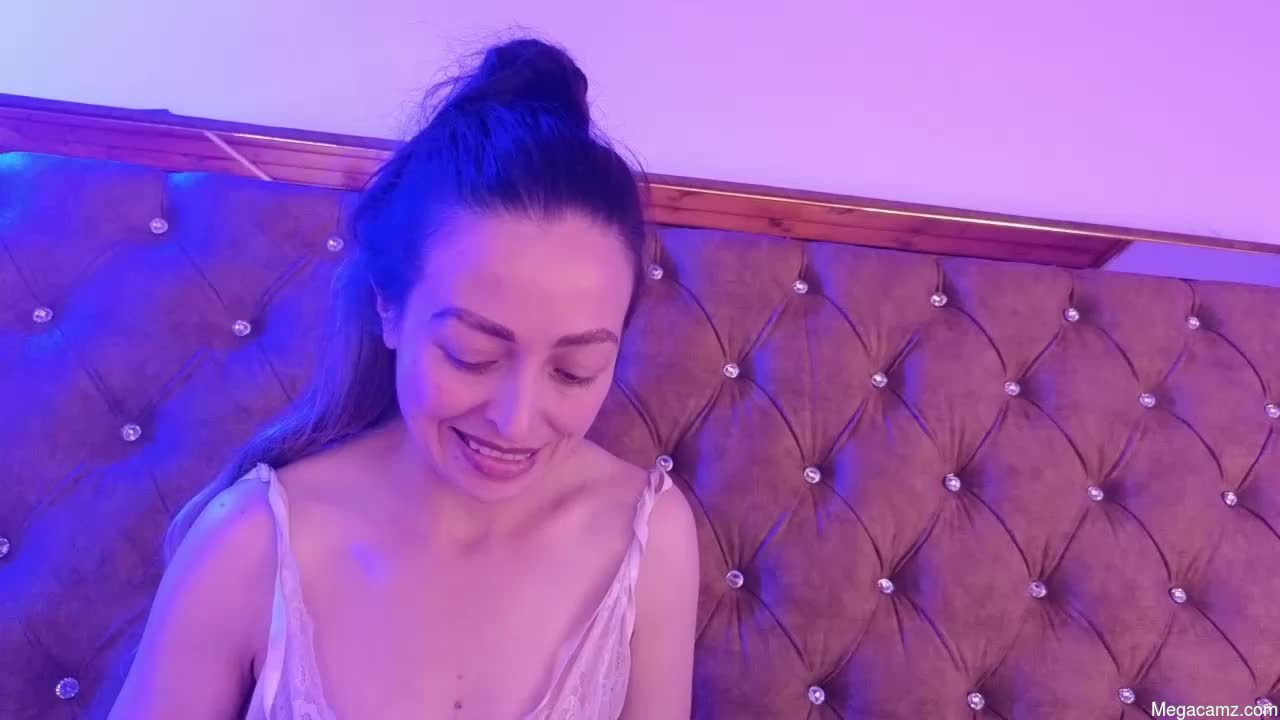 Alison_35