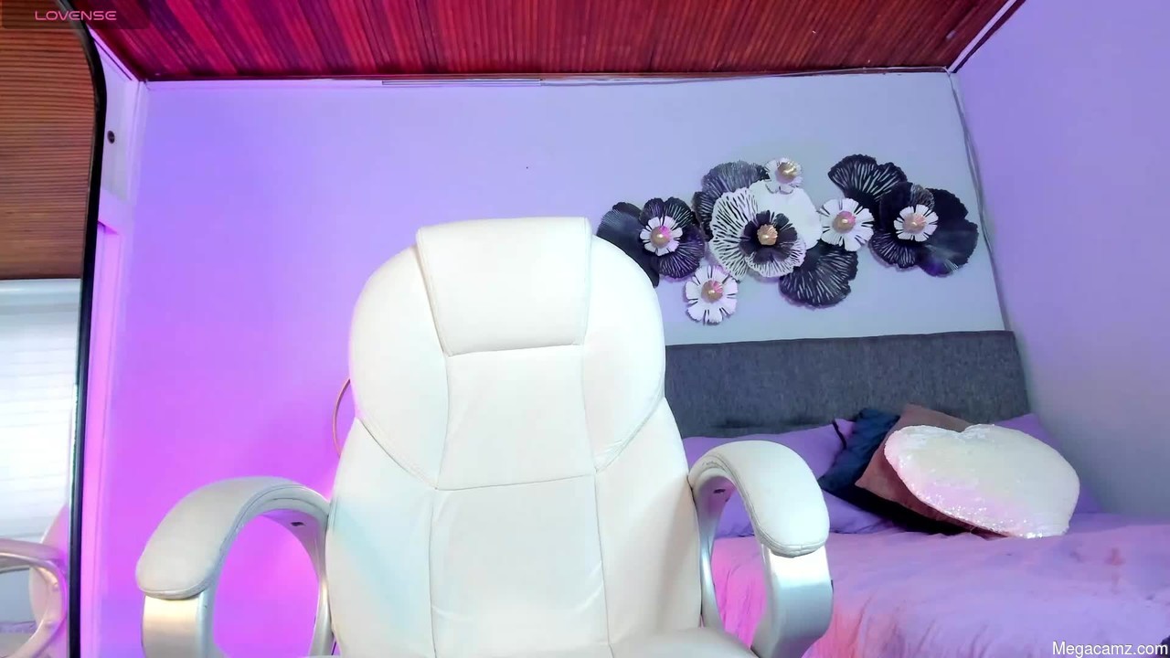 Catalina_erotic