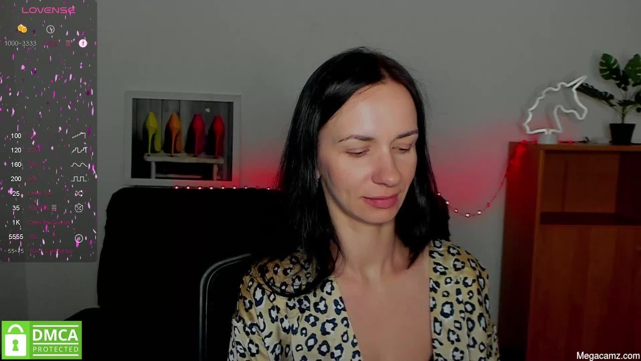 Annakillian_kiss