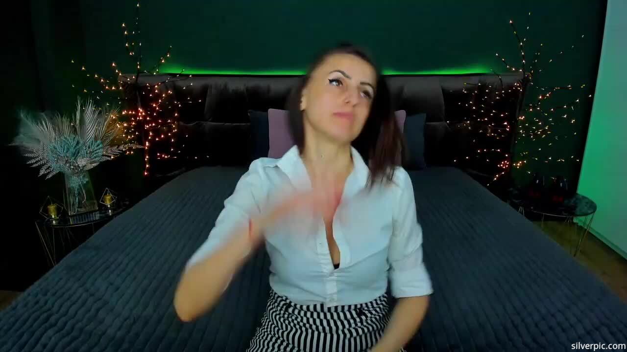 Rebecca_diamonds