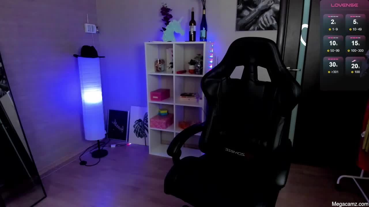 Liana_bright
