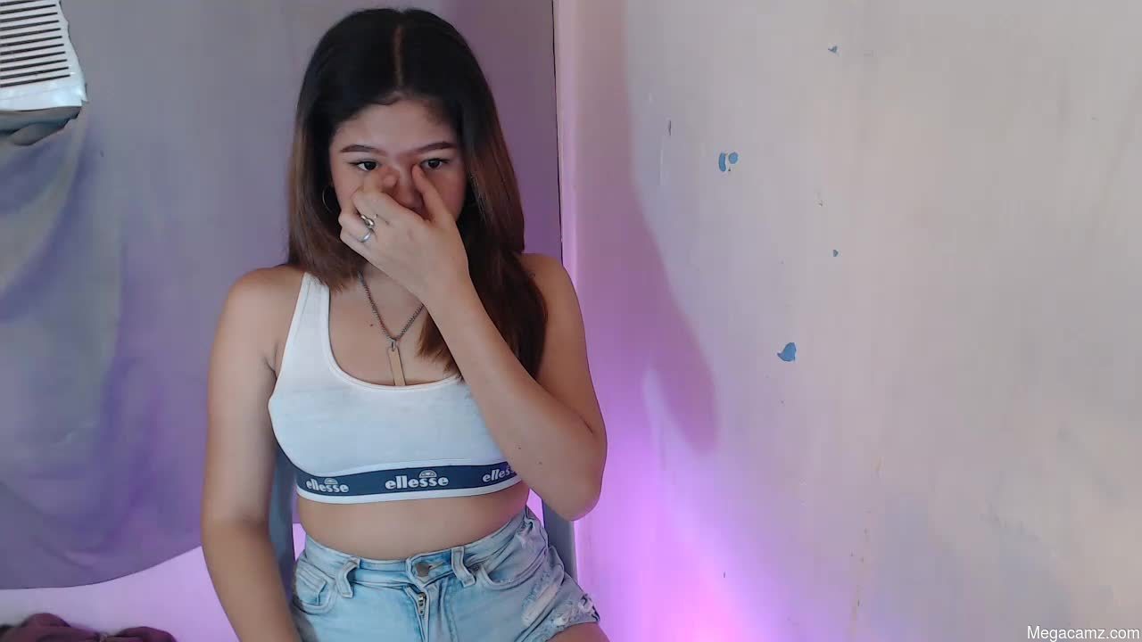 Hotlayla_