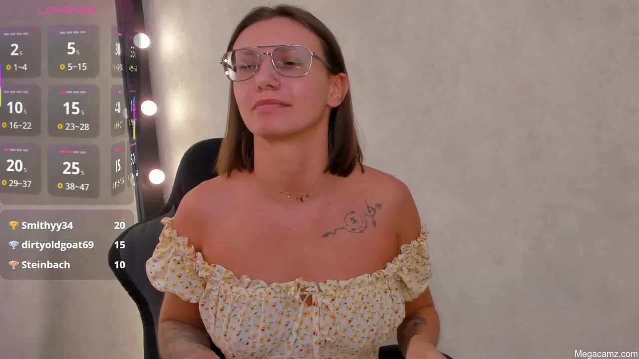 Esther_lewiss