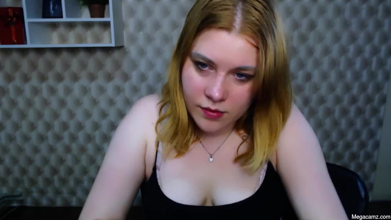 Alisiakiss_