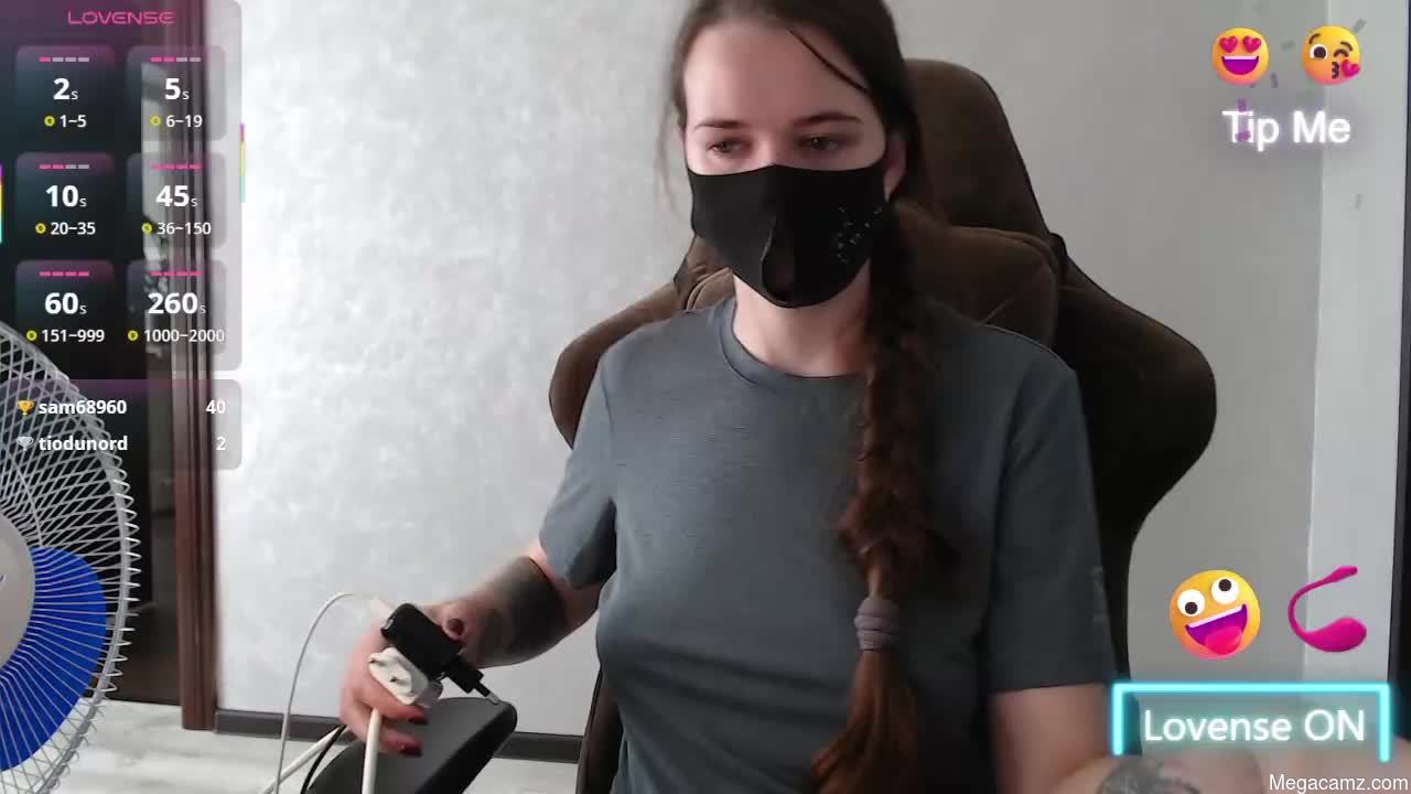 M00n8kiki